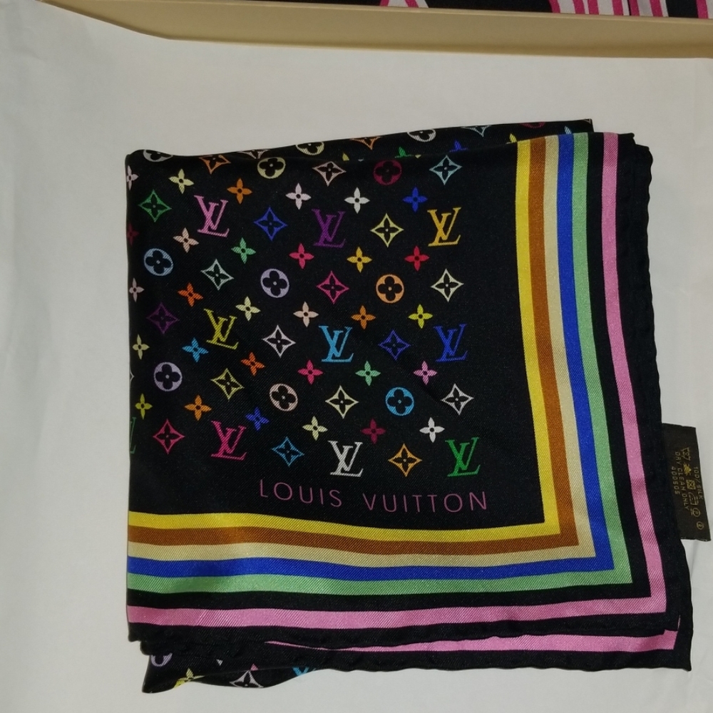 Louis Vuitton Multicolor square 70x70 Noir